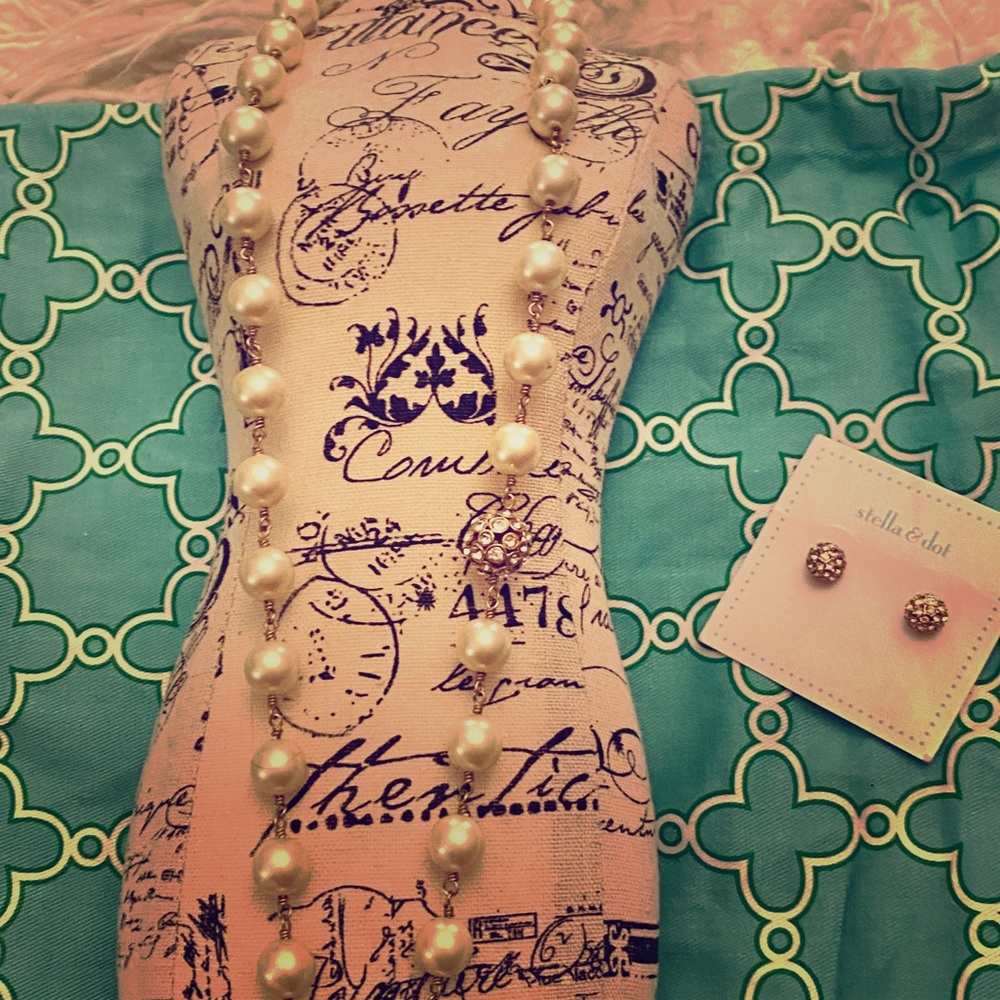 Stella & Dot la coco pearl necklace